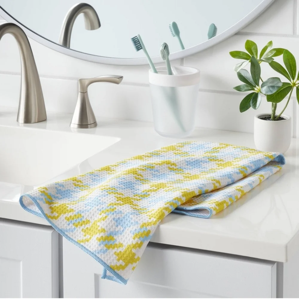 Room Essentials NWT 3pc Waffle Texture Hand Towel Set In Floral/Splatter/Hounds